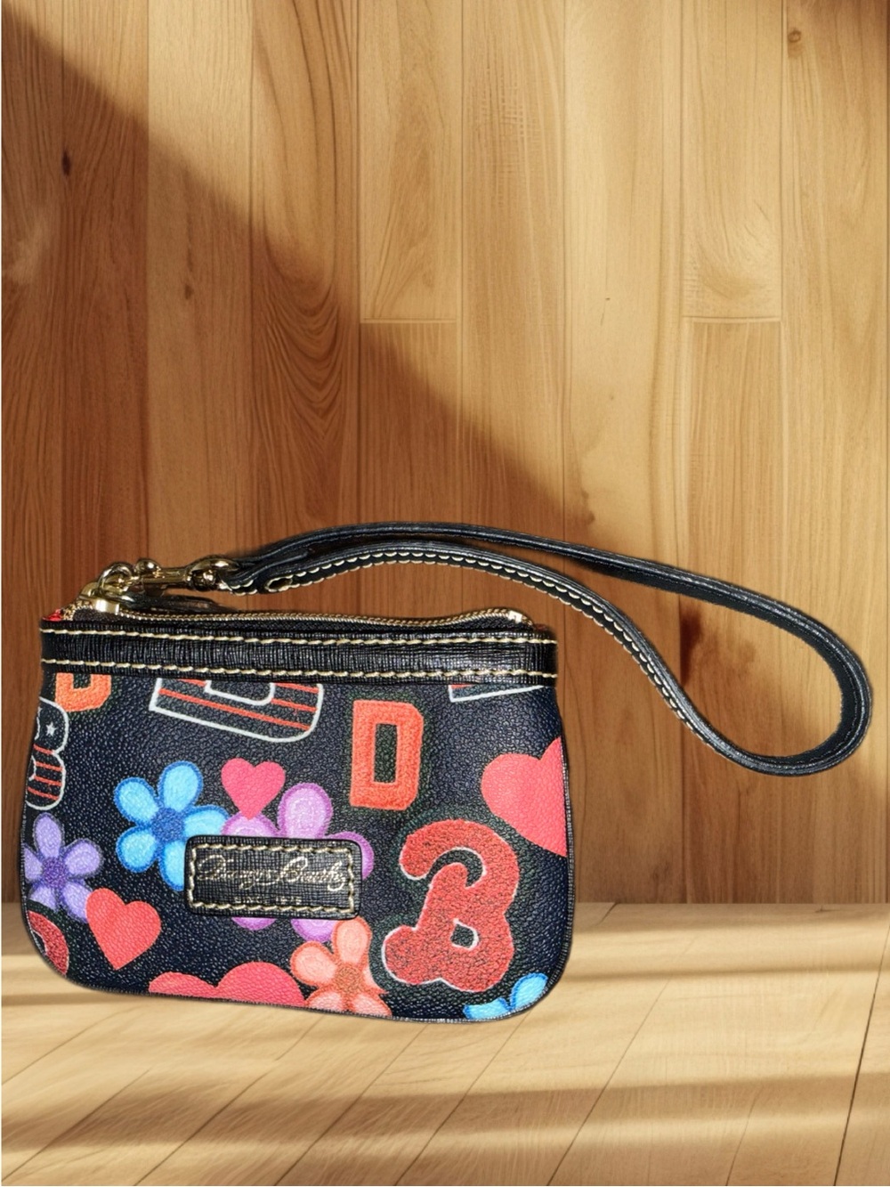Dooney & Bourke Varsity Doodle Flowers & Hearts Wristlet Vintage